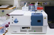Lab machine, an image particle analysis system. Photo.